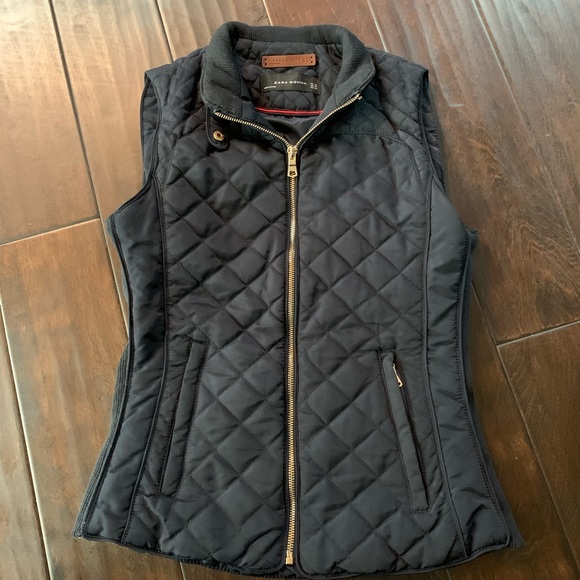 ❌SOLD❌ Zara Women Navy Blue Quilted Puffer Vest XS - Picture 2 of 5
